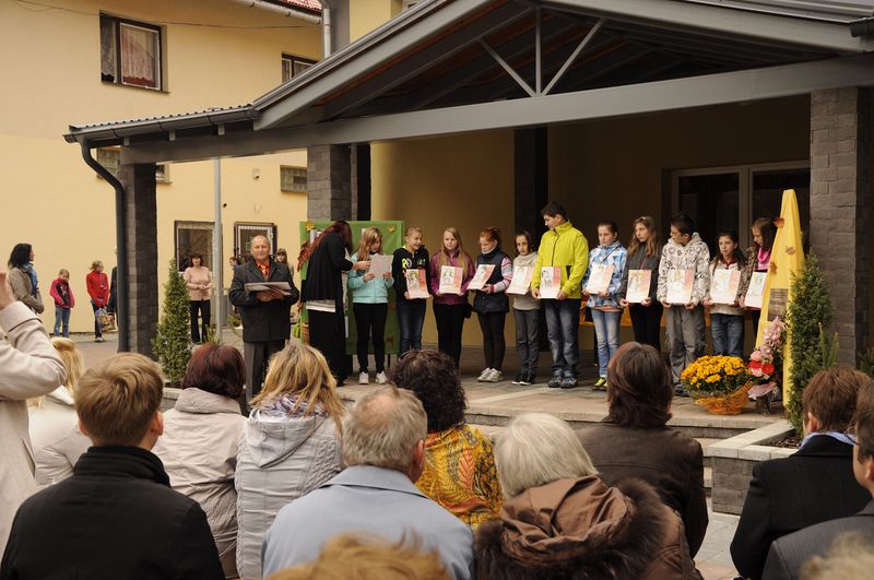 čítanie z kalendára 2013 - deti ZŠ Klokočov