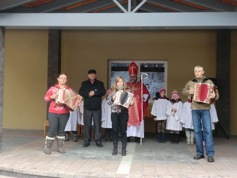 kultúrny program - deti ZŠ, MŠ, Centrum voľného času Rosička