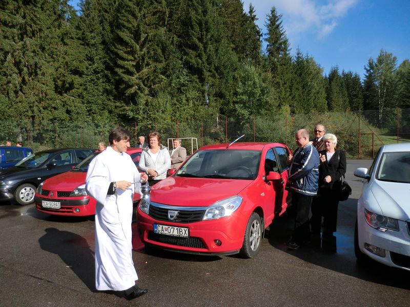 vysvätenie automobilov