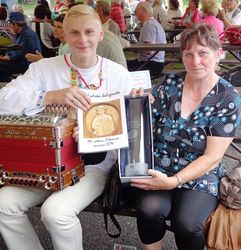 V kategórii mladých do 18 rokov si najcennejšiu trofej, 1. miesto, odniesol  Lukáš Polka