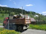 naložená Tatra odpadom - šofér Metod Čuboň