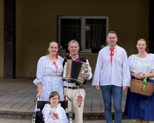 Stavanie mája v Klokočove